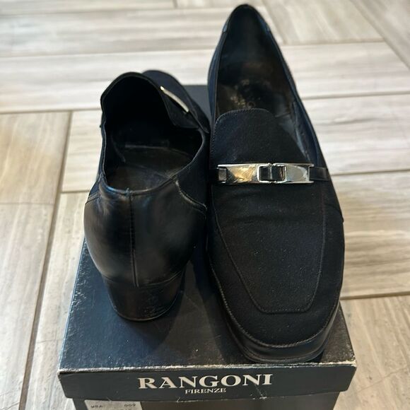Rangoni Italian Eufemia Black Loafer Flats with Silver Buckle Detail US 9 - Picture 2 of 8
